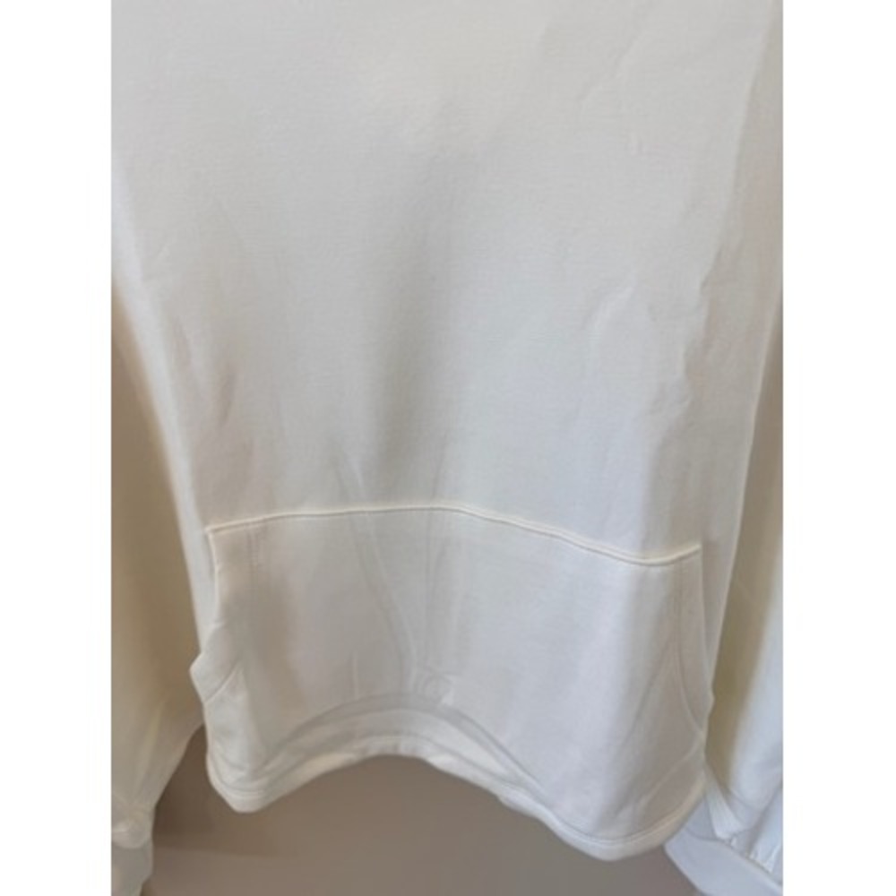 Timing LA NWT Cream/white Hoodie and Shorts Two Piece vacation Lounge Medium - Picture 3 of 7